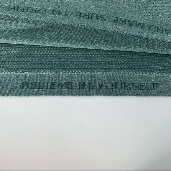 Green Lululemon - Picture 4 of 4